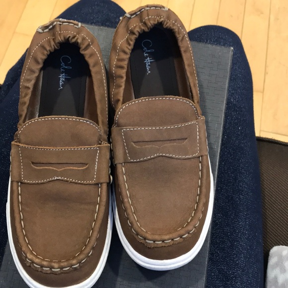 Boys Loafer by Cole Haan - Picture 3 of 5